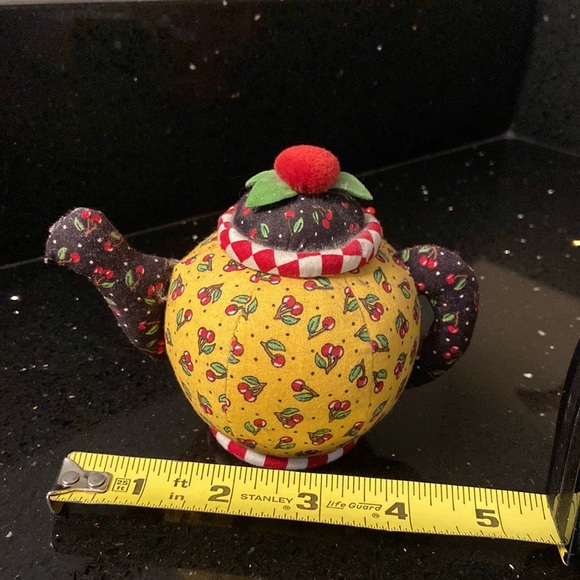 Mary Engelbreit Farmhouse Country Colorful Calico Soft Teapot Pin Cushion - Picture 7 of 8